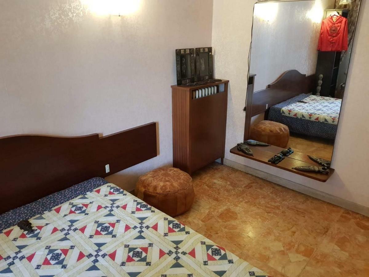 Big Apart 140M2 5Min Walk To Beach Sea &Promenade 3 Double Rooms,Big Living Room 42M2, 3 Showers,9 Beds, Free Parking Nizza Esterno foto
